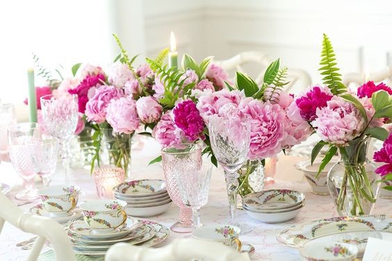 easter-tea-party-tablescape-arrangement