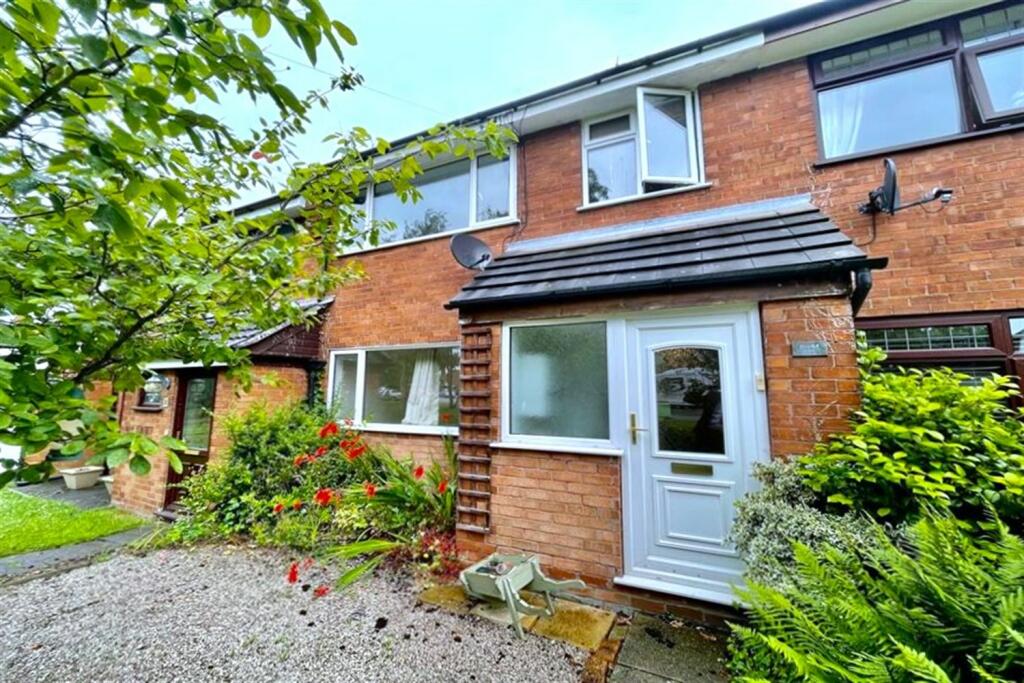 Denbigh Close, Helsby, Frodsham