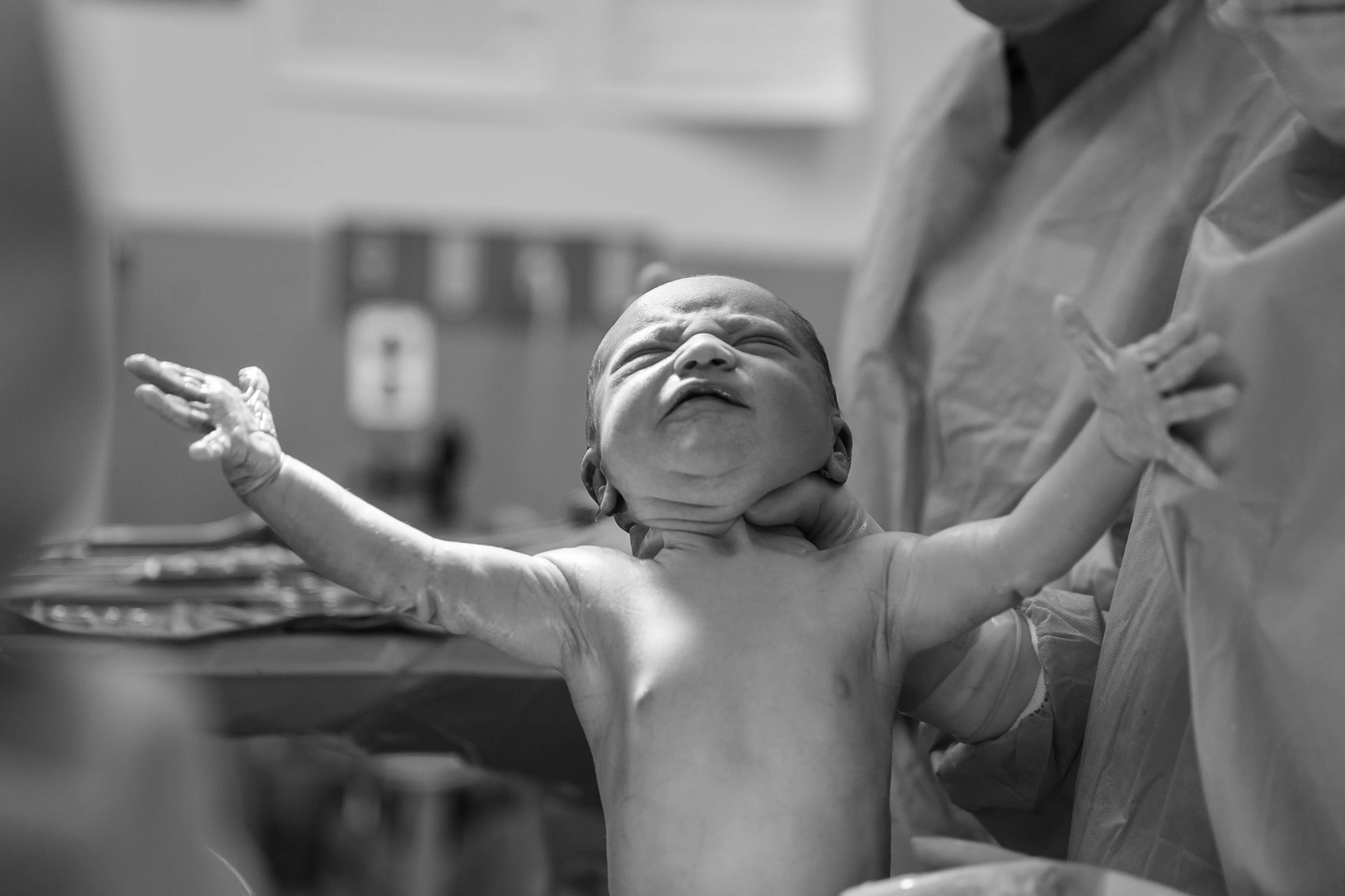 How Crystal Jewellery Can Help You during Labour and Delivery Process