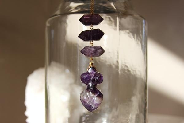 Dealing With Anxiety Using Health Crystal Jewellery