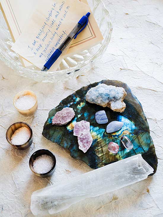 How To Use Crystal Jewellery to Decroate Your Home